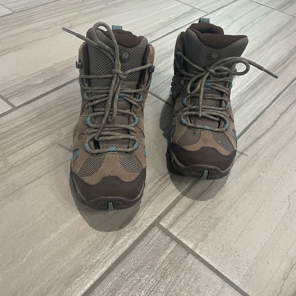 Merrell Women's Hiking Boots - Brown and Gray